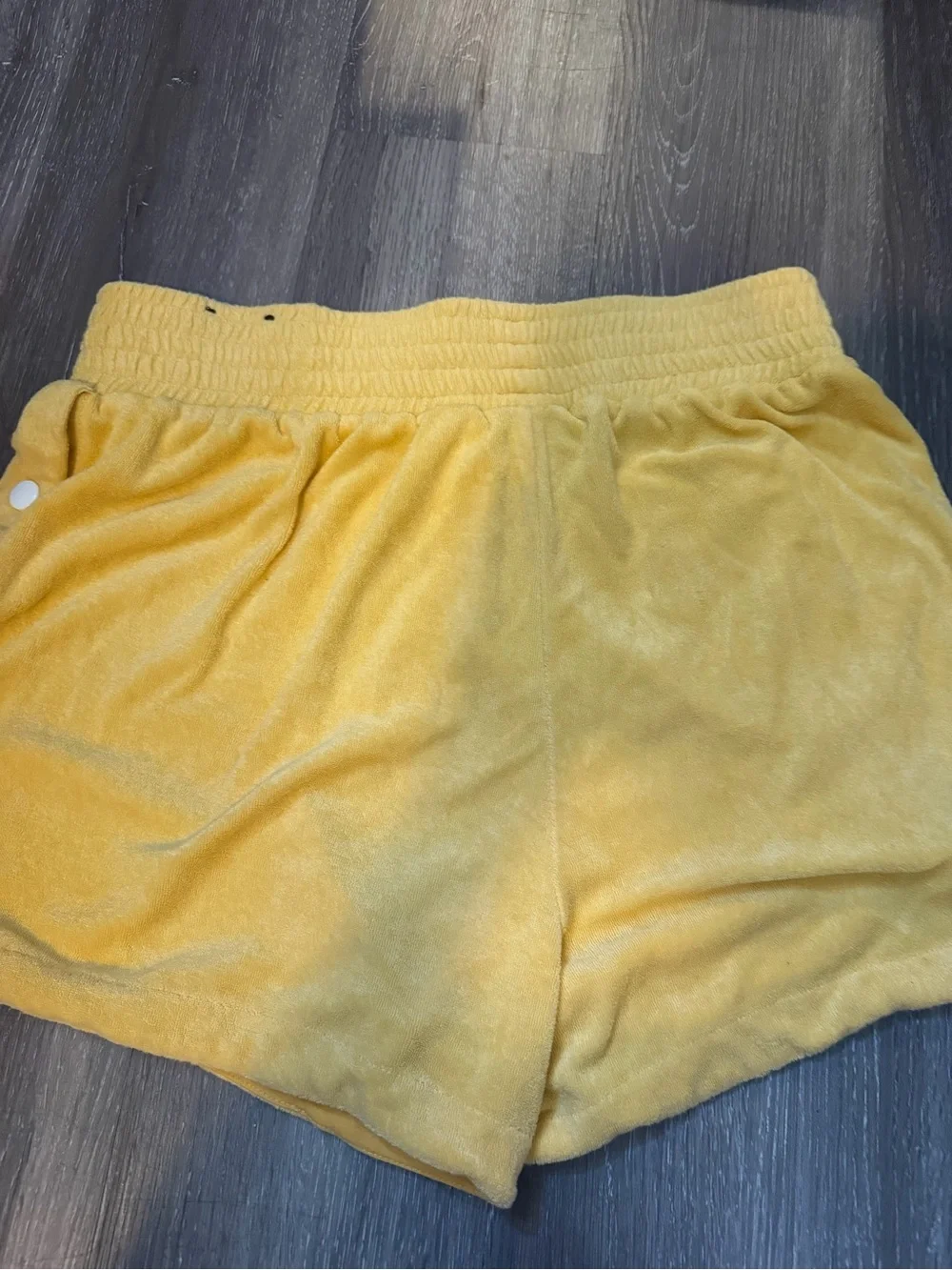 Y2K Vintage Athletic Nike Yellow Velour Shorts — Women’s Medium